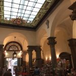 Buchhandlung in einem alten Gebäude