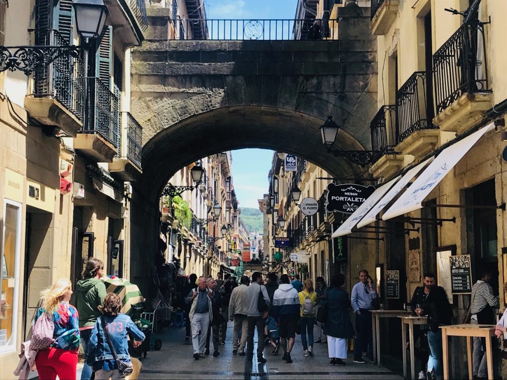 Eingang vom Hafen in die Altstadt